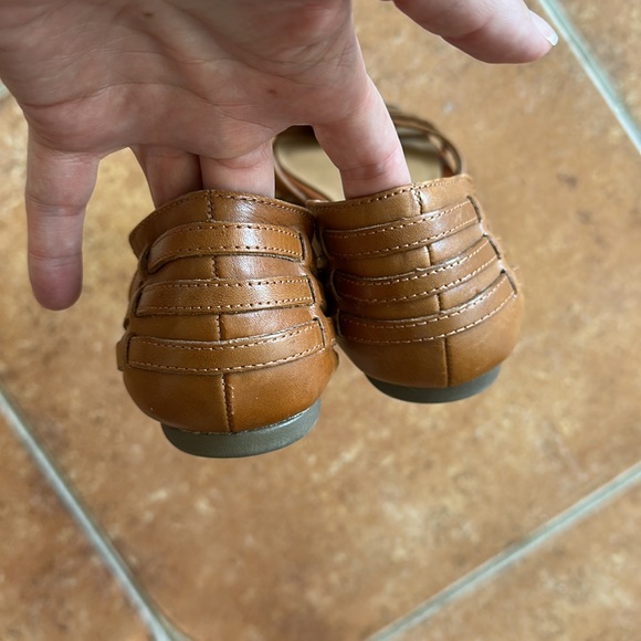 Dolce Vita Sandals - Picture 4 of 4